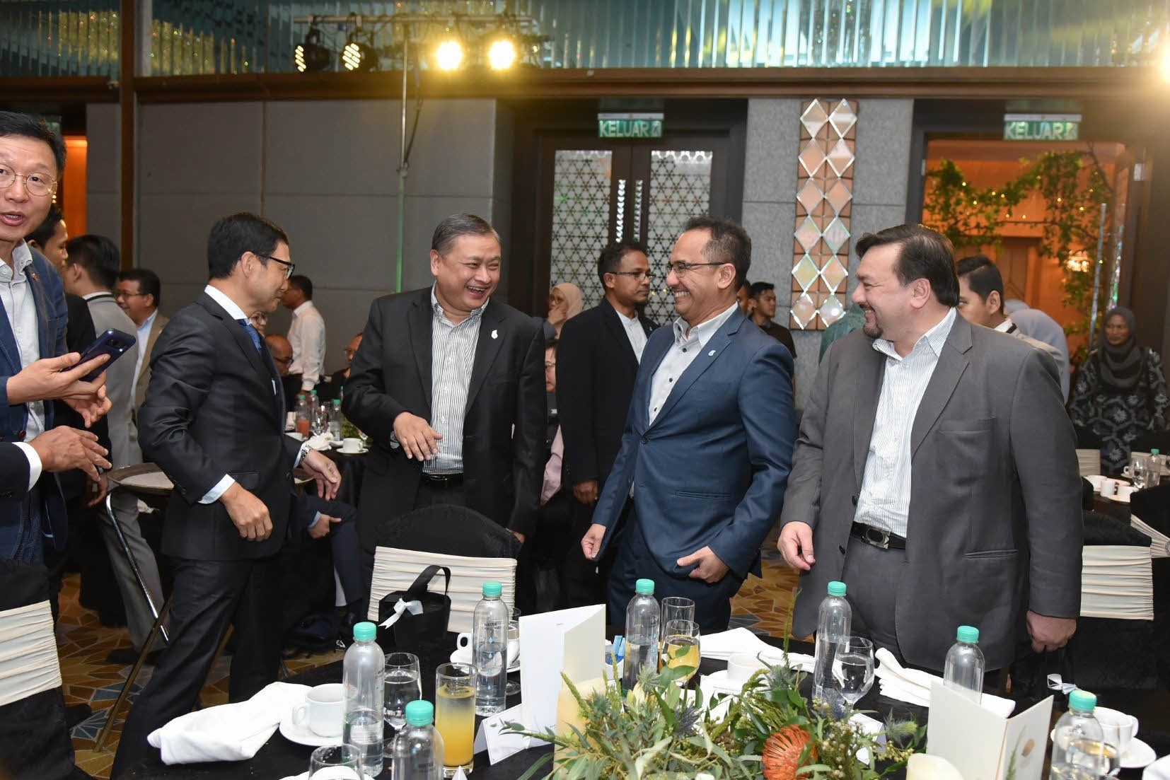 petronas-gas-customers-gala-dinner-2019-1.jpg