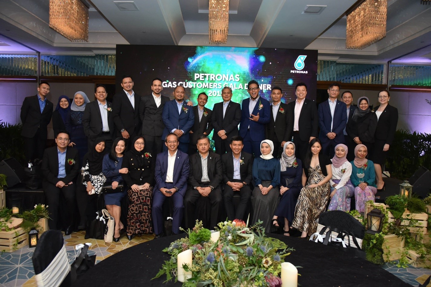 petronas-gas-customers-gala-dinner-2019-6.jpg